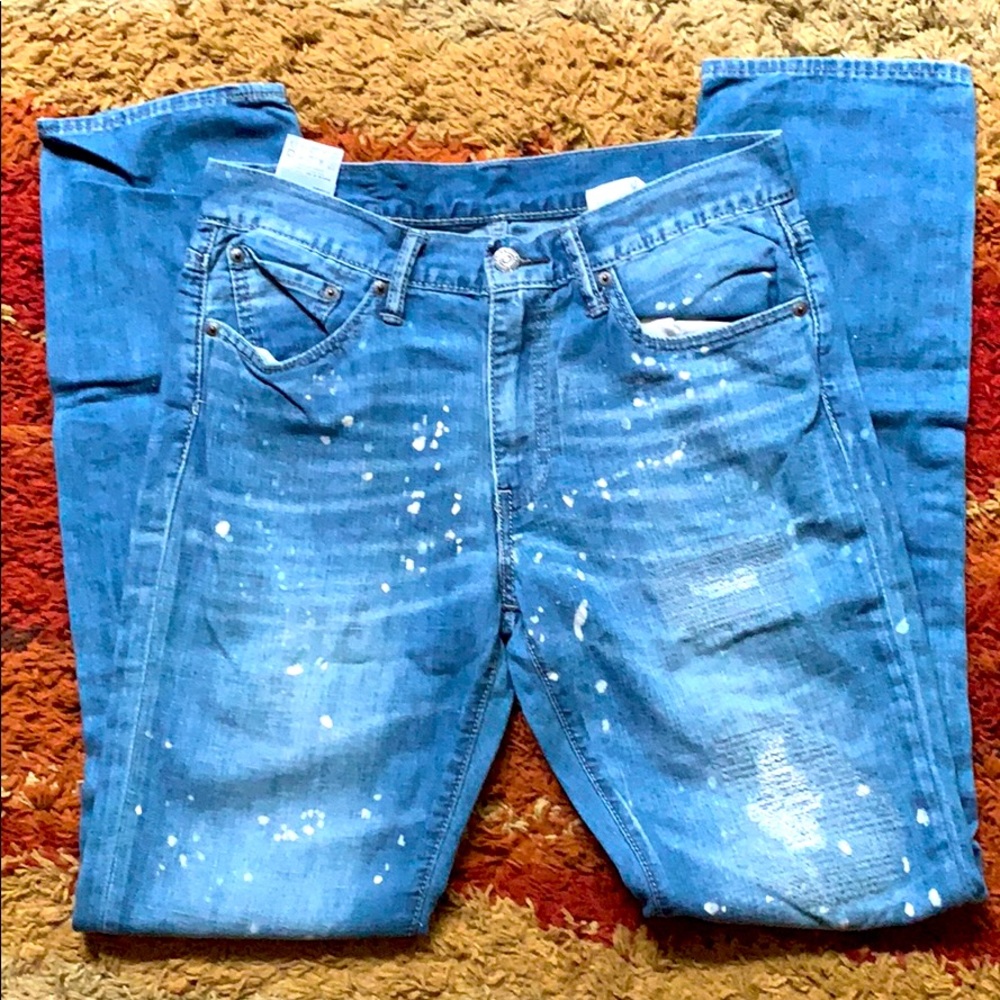 Men’s distressed Levi 511